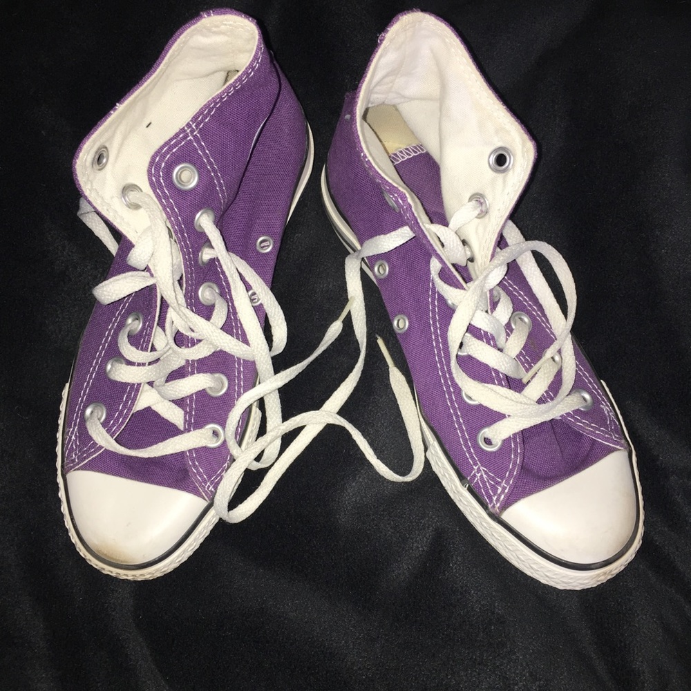 Purple High Top Converse Size 6